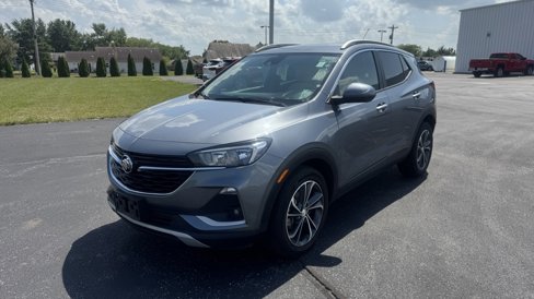 Used 2021 Buick Encore GX Select image 3