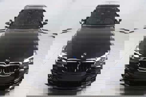 Used 2018 BMW 530i xDrive image 70