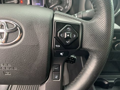Used 2022 Toyota Tacoma TRD Sport w/ TRD Premium Sport Package image 30
