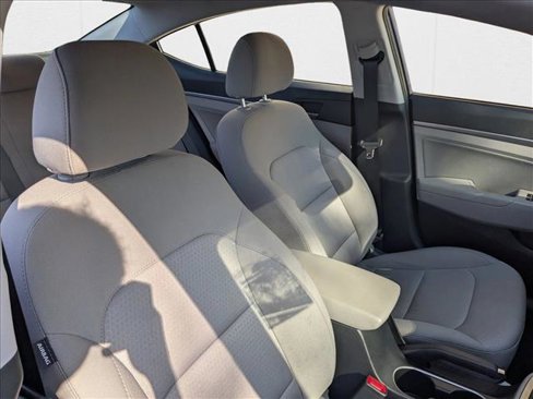 Used 2018 Hyundai Elantra SEL image 18
