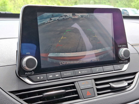 Used 2022 Nissan Altima 2.0 SR image 17