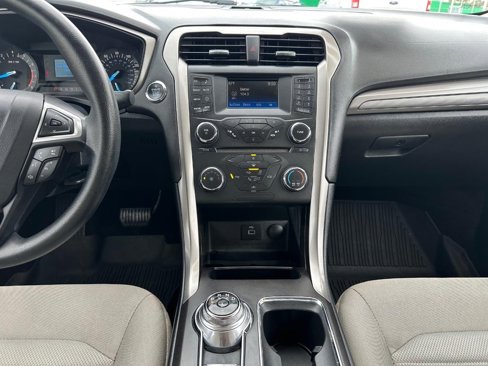 Used 2017 Ford Fusion S image 25