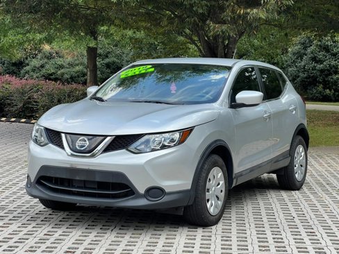 Used 2019 Nissan Rogue Sport S image 1