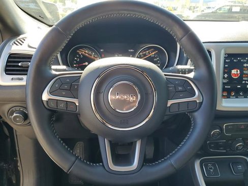Used 2021 Jeep Compass Latitude image 57