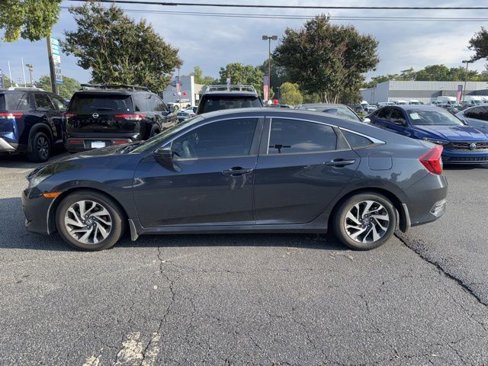 Used 2018 Honda Civic EX image 2