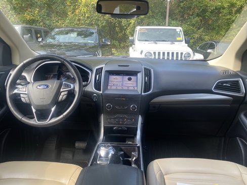 Used 2019 Ford Edge SEL w/ Equipment Group 201A image 7