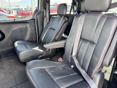 Used 2018 Dodge Grand Caravan GT image 7