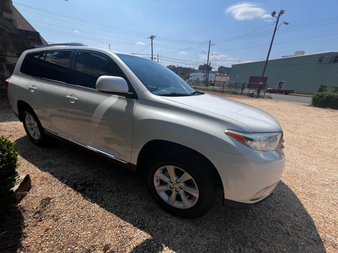 Used 2013 Toyota Highlander FWD image 11