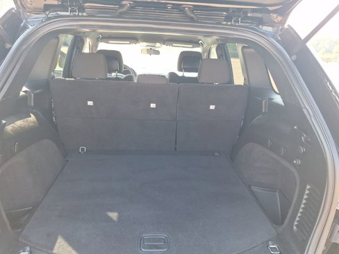 Used 2019 Jeep Grand Cherokee Laredo image 17