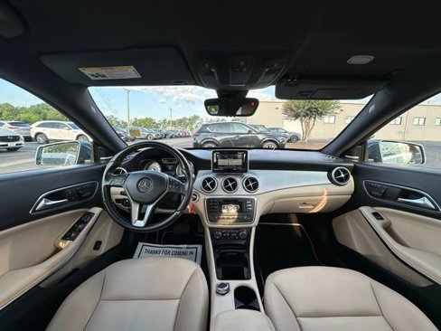 Used 2014 Mercedes-Benz CLA 250 image 2