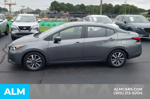 Used 2023 Nissan Versa SV image 11