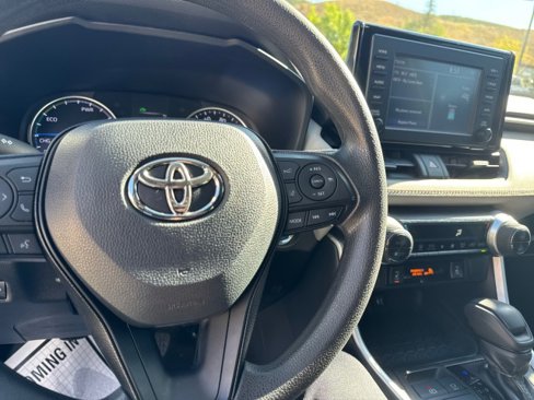 Used 2019 Toyota RAV4 XLE image 23