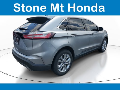 Used 2022 Ford Edge Titanium image 6
