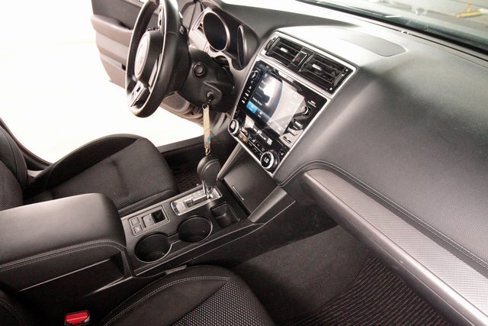 Used 2019 Subaru Outback 2.5i Premium image 44