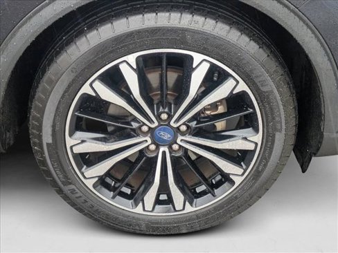 Used 2021 Ford Escape SE w/ SE Sport Appearance Package image 21