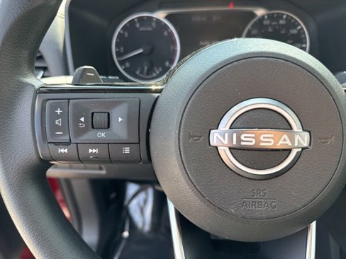 Used 2022 Nissan Rogue SV image 23