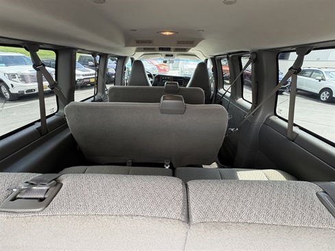 Used 2016 Chevrolet Express 2500 LS image 38
