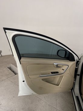 Used 2015 Volvo S60 T5 Premier image 15