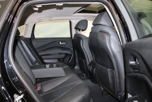 Used 2022 Acura TLX w/ Technology Package image 11