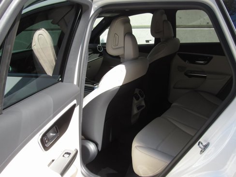 Certified 2025 Mercedes-Benz GLC 300 4MATIC image 14