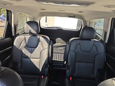 Used 2020 Kia Telluride EX w/ EX Premium Package image 10
