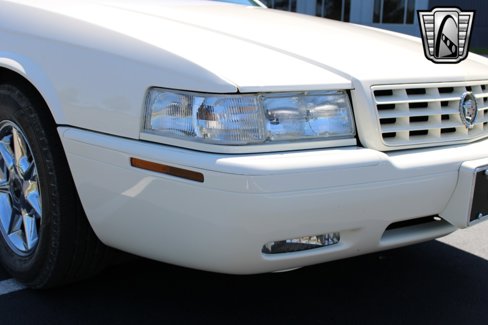 Used 2002 Cadillac Eldorado Collector's Edition image 10