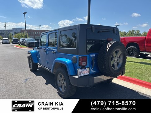 Used 2015 Jeep Wrangler Unlimited Sport image 3