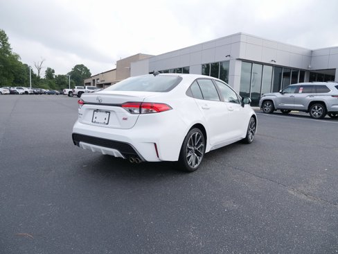 Used 2022 Toyota Corolla SE image 4