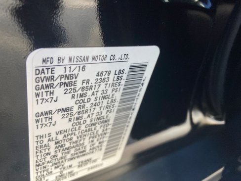 Used 2017 Nissan Rogue S image 39