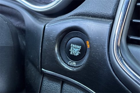 Used 2018 Jeep Grand Cherokee Limited image 33