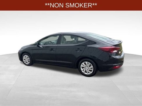 Used 2020 Hyundai Elantra SE image 4