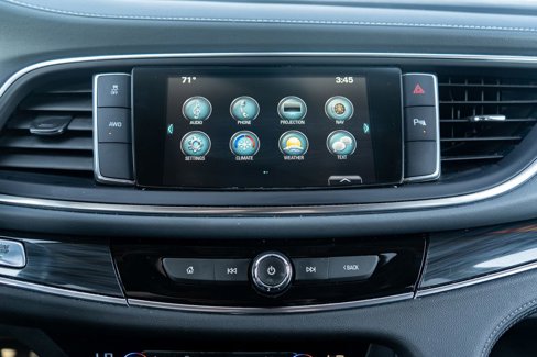 Used 2019 Buick Enclave Essence image 28