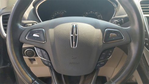 Used 2016 Lincoln MKX Reserve w/ Luxury Package image 21