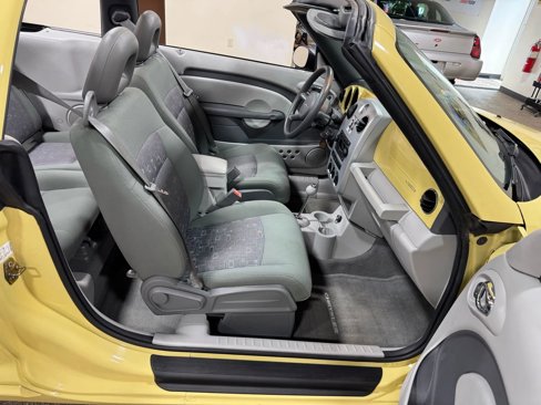 Used 2007 Chrysler PT Cruiser Touring image 39