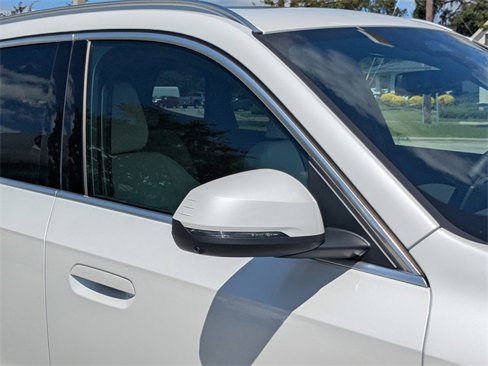 New 2026 BMW X1 xDrive28i w/ Technology Package image 12