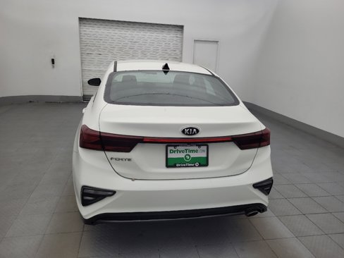 Used 2019 Kia Forte LXS image 6