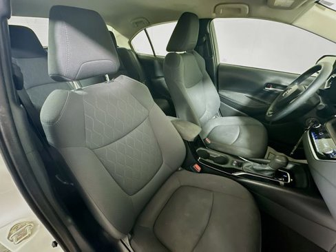 Used 2020 Toyota Corolla LE image 27