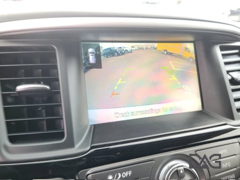 Used 2019 Nissan Pathfinder SV image 34