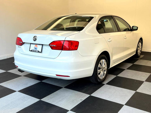Used 2014 Volkswagen Jetta S image 6