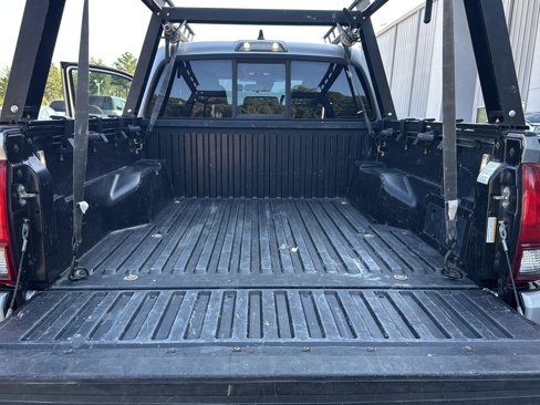 Used 2020 Toyota Tacoma SR image 28