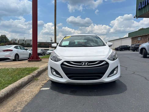 Used 2013 Hyundai Elantra GT image 2