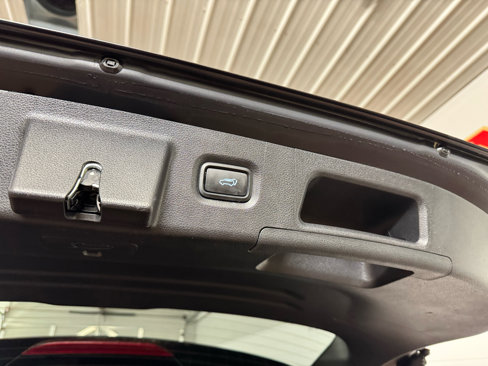 Used 2022 Hyundai Santa Fe SEL w/ Convenience Package image 32