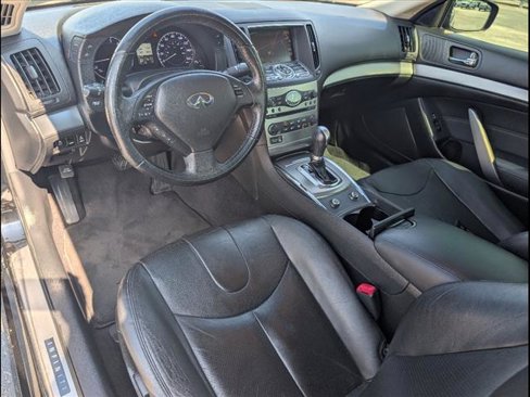 Used 2012 INFINITI G37 Journey w/ Premium Pkg image 10