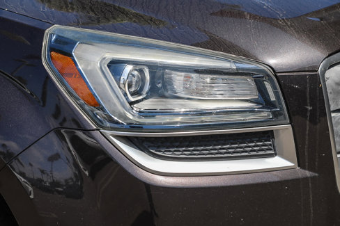 Used 2017 GMC Acadia Limited SLT image 13