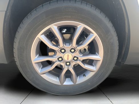 Used 2023 GMC Terrain SLT image 43