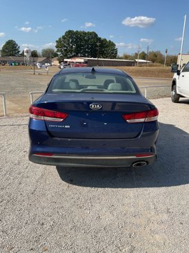 Used 2016 Kia Optima LX w/ LX Convenience Package image 5