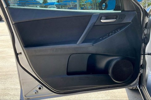 Used 2013 MAZDA MAZDA3 i SV image 21