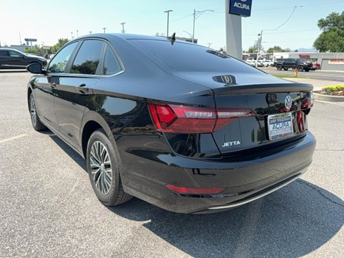 Used 2020 Volkswagen Jetta SE image 5
