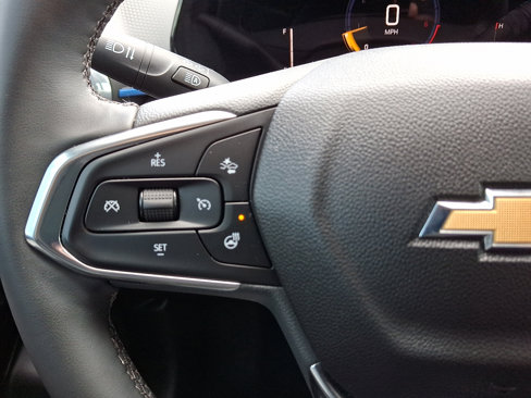Certified 2024 Chevrolet Trax LT w/ Driver Confidence Package image 19