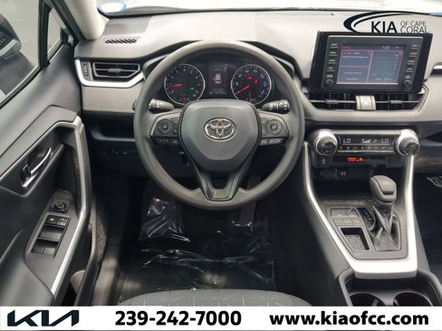 Used 2019 Toyota RAV4 XLE image 14